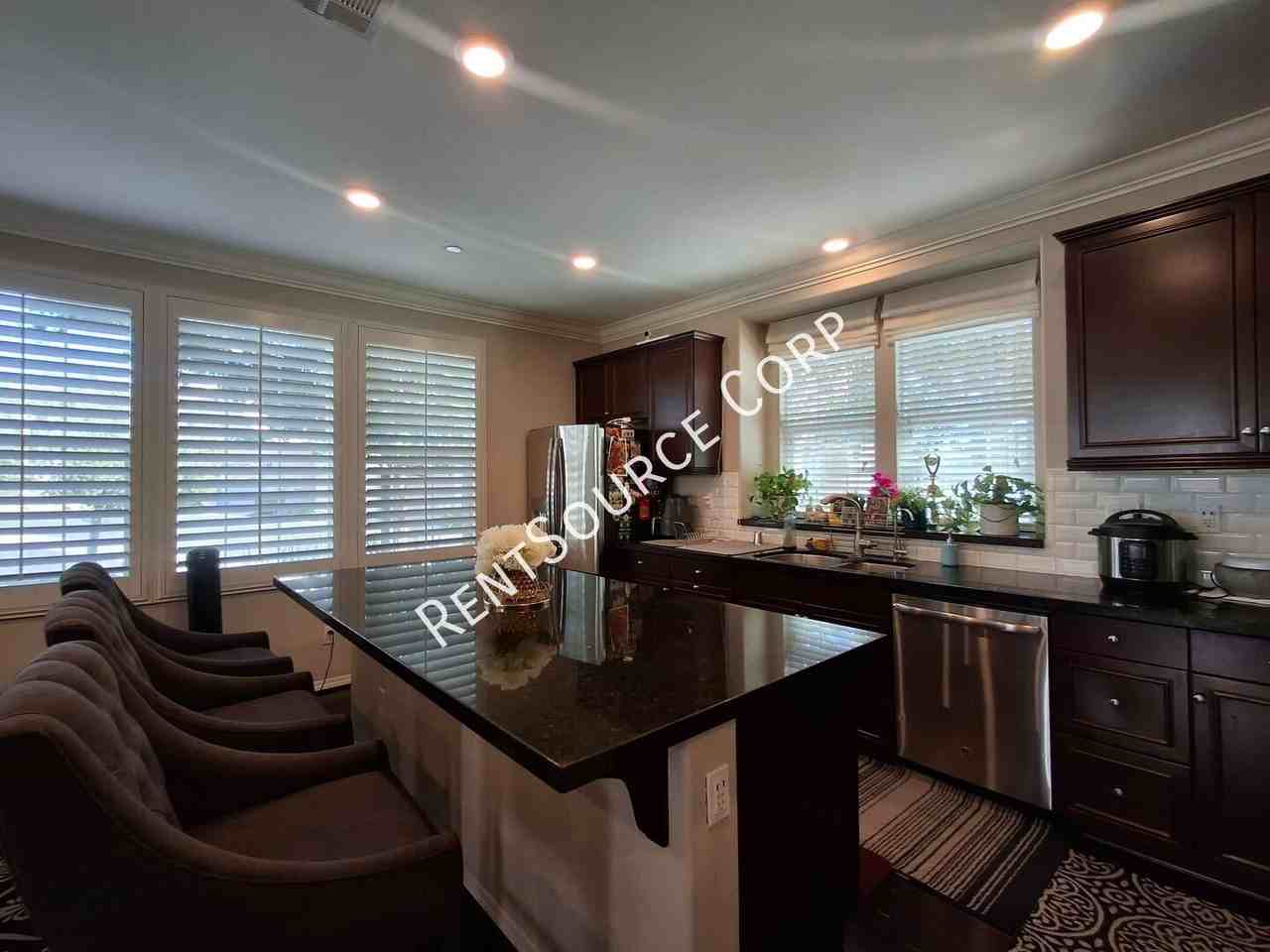 24355 Verdugo Cir #V - Photo 6 of 50