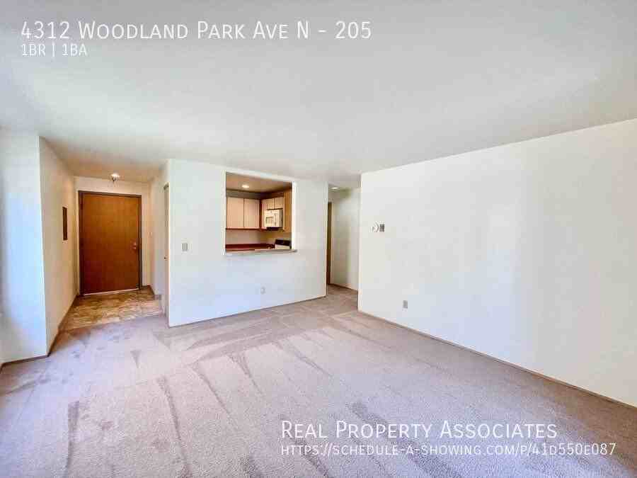 4312 Woodland Park Ave N #205 - Photo 7 of 16