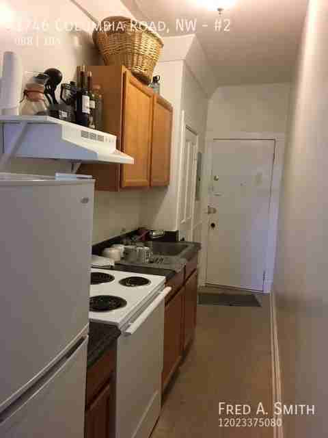1746 Columbia Rd Nw #2 - Photo 5 of 22