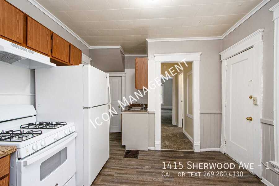 1415 Sherwood Ave #1 - Photo 7 of 15