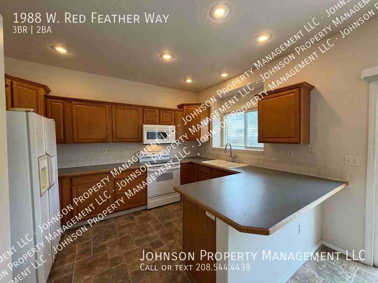 1988 W Red Feather Way - Photo 4 of 18