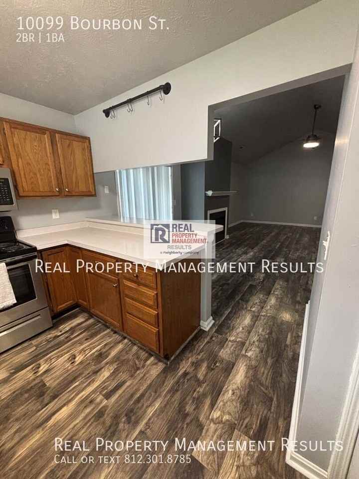 10099 Bourbon St - Photo 6 of 15