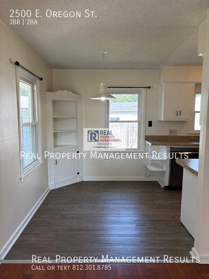 2500 E Oregon St - Photo 4 of 20