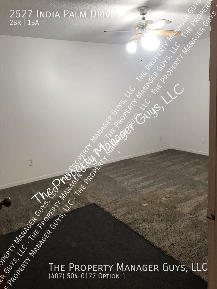 2527 India Palm Dr - Photo 4 of 7