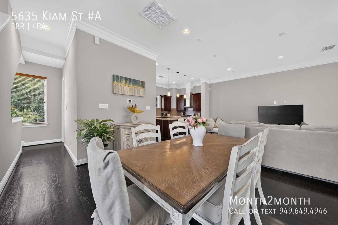 5635 Kiam St - Photo 7 of 50