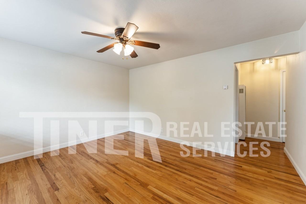 2312 I St #3 - Photo 5 of 21