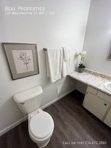 725 Washington St #314 - Photo 6 of 17