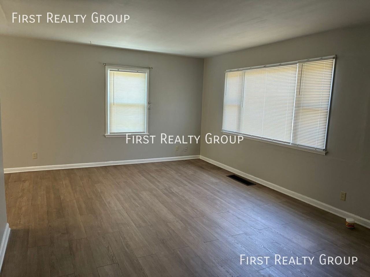 3608 W Siebenthaler Ave - Photo 6 of 13