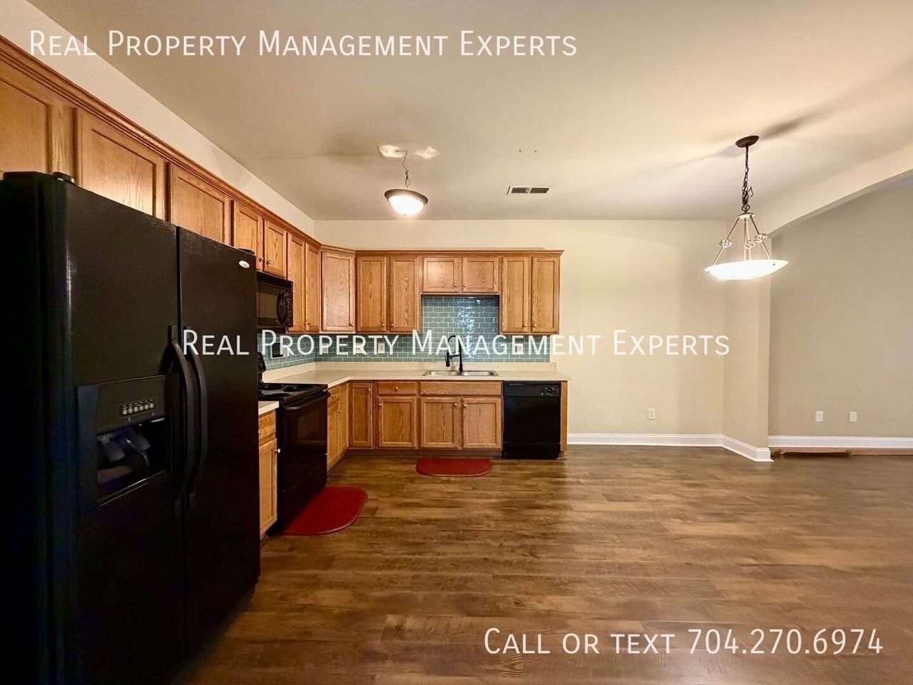 3116 Village Glen Ln - Photo 3 of 11