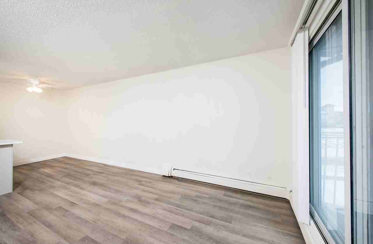 Adam Apartments - Photo 7 of 12