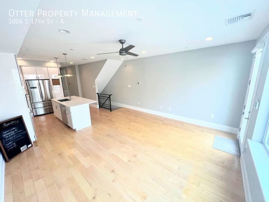 1006 S 17th St #A - Photo 4 of 43