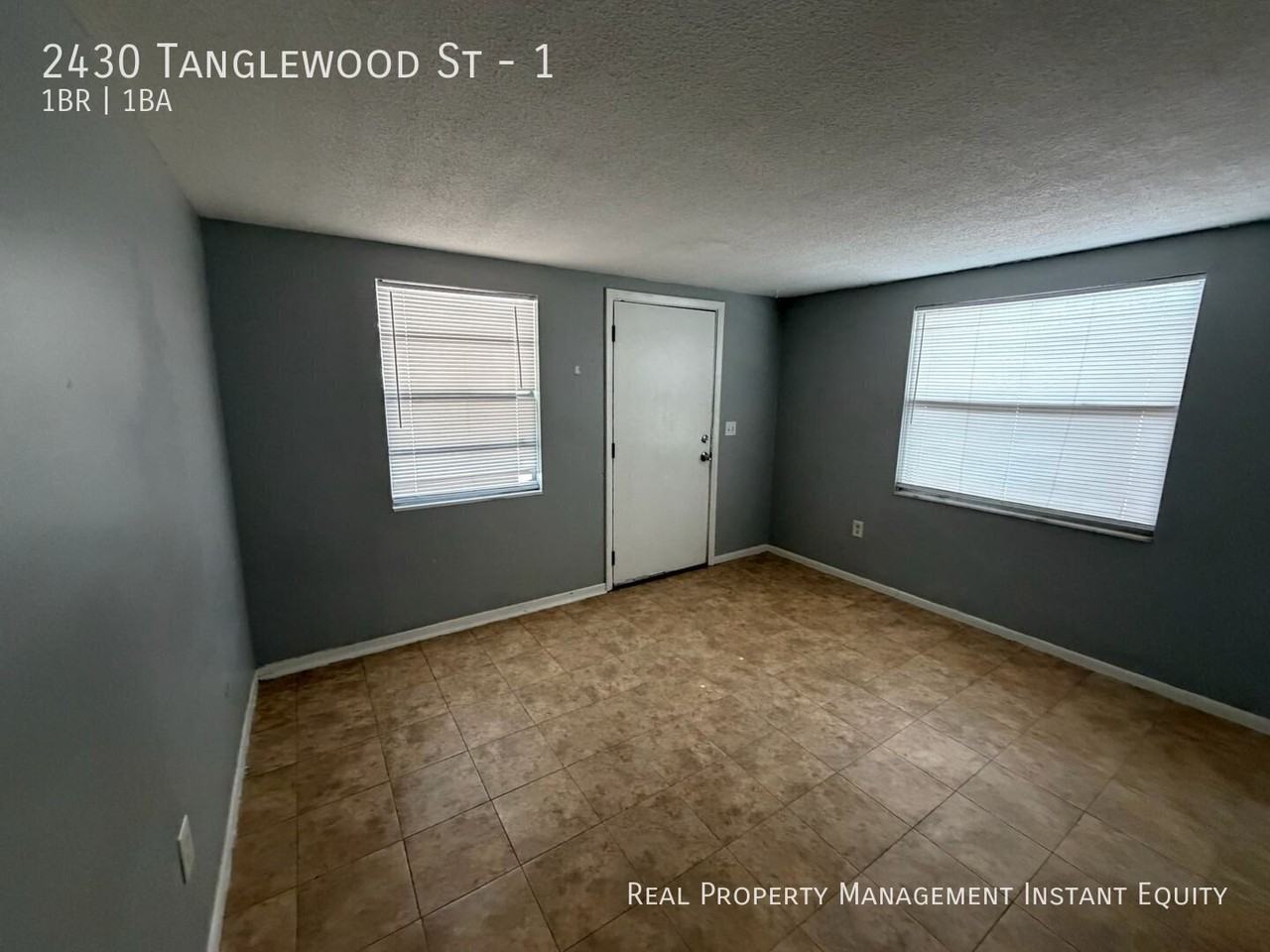 2430 Tanglewood St #1 - Photo 5 of 14