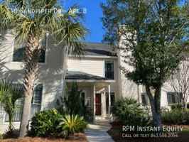 featured image of 340 Sandpiper Dr #B