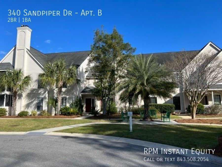 340 Sandpiper Dr #B - Photo 3 of 15