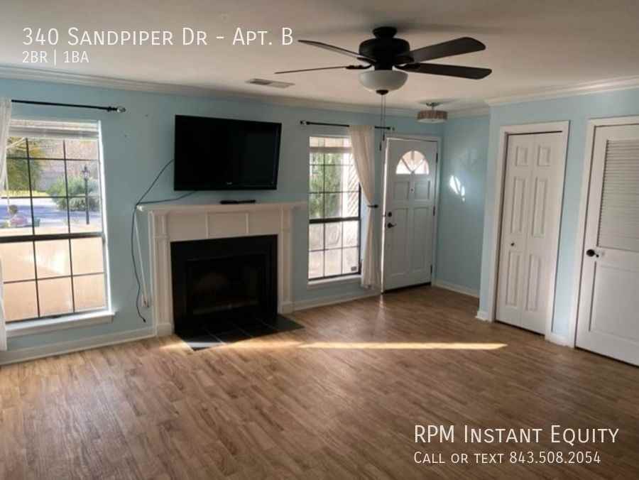 340 Sandpiper Dr #B - Photo 4 of 15