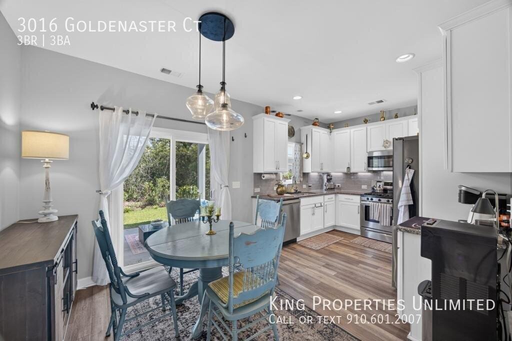 3016 Goldenaster Ct - Photo 3 of 38