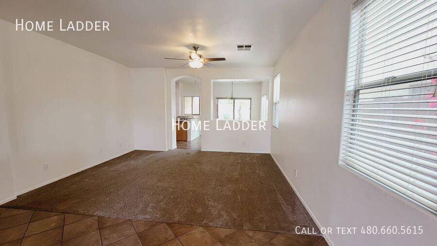 22207 N Gibson Dr - Photo 3 of 18