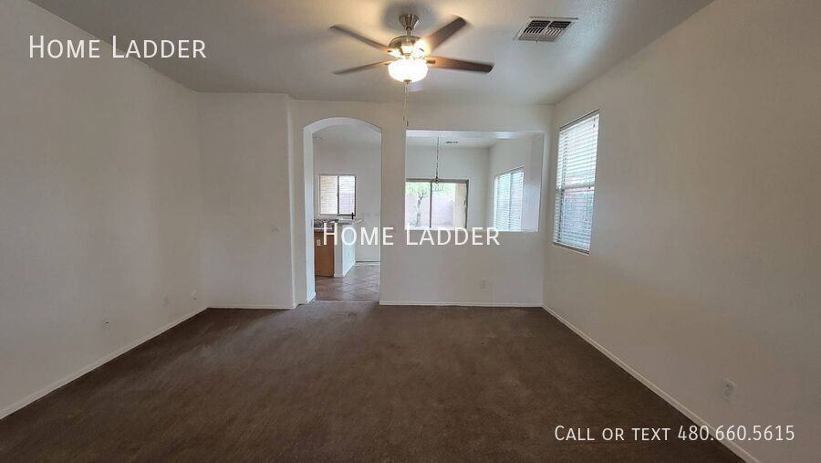 22207 N Gibson Dr - Photo 6 of 18