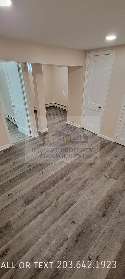 13 Meridian St Bsmt #Bsmt - Photo 6 of 8