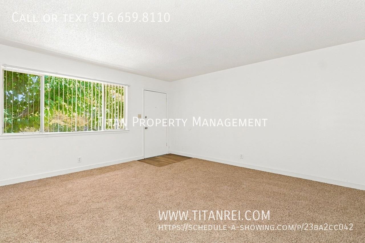 4400 Greenholme Dr #D - Photo 3 of 13
