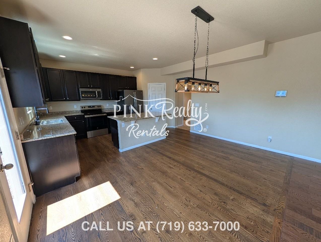 6427 Marilee Way - Photo 4 of 32