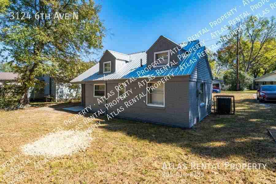 3124 6th Ave N - Photo 4 of 23