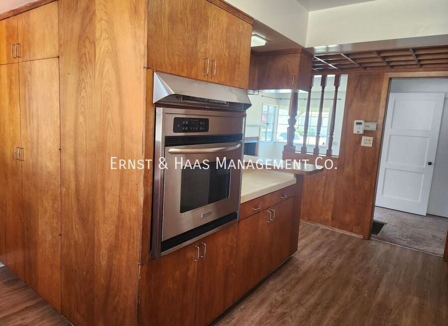 1079 E Terrace Dr - Photo 4 of 22
