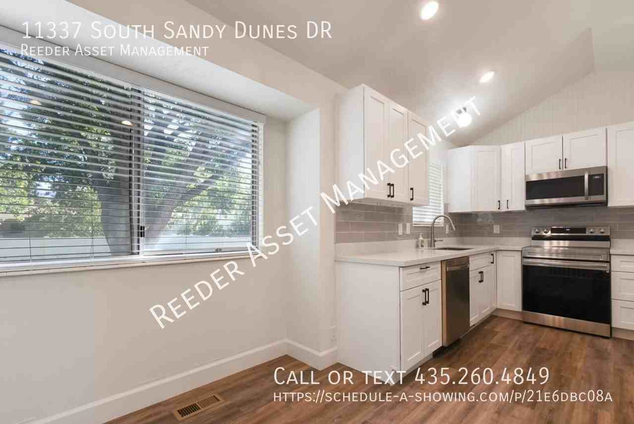 11337 S Sandy Dunes Dr - Photo 6 of 20