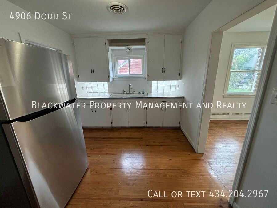 4906 Dodd St - Photo 5 of 14