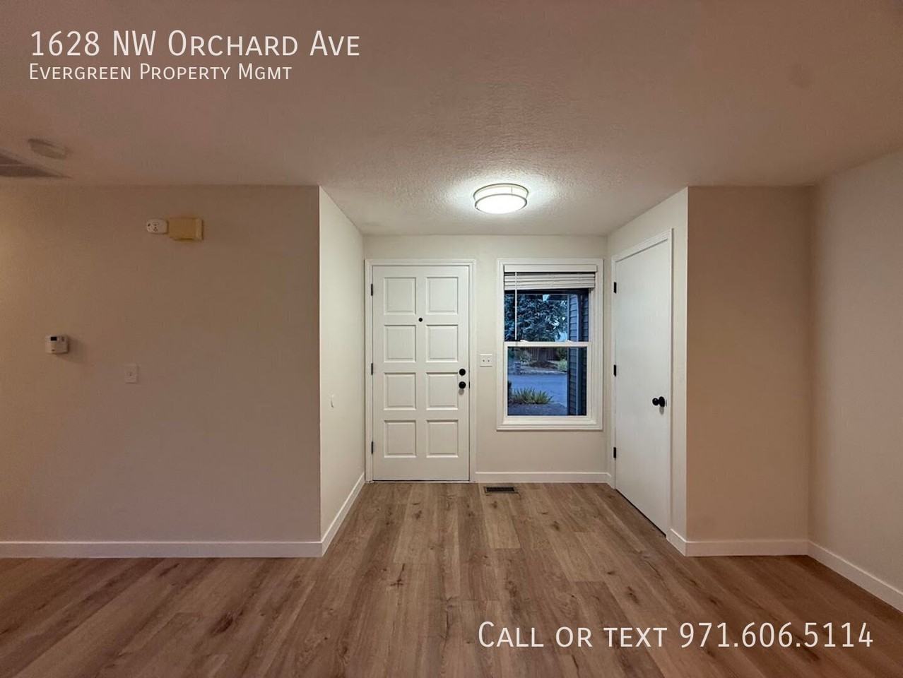 1628 Nw Orchard Ave - Photo 5 of 35