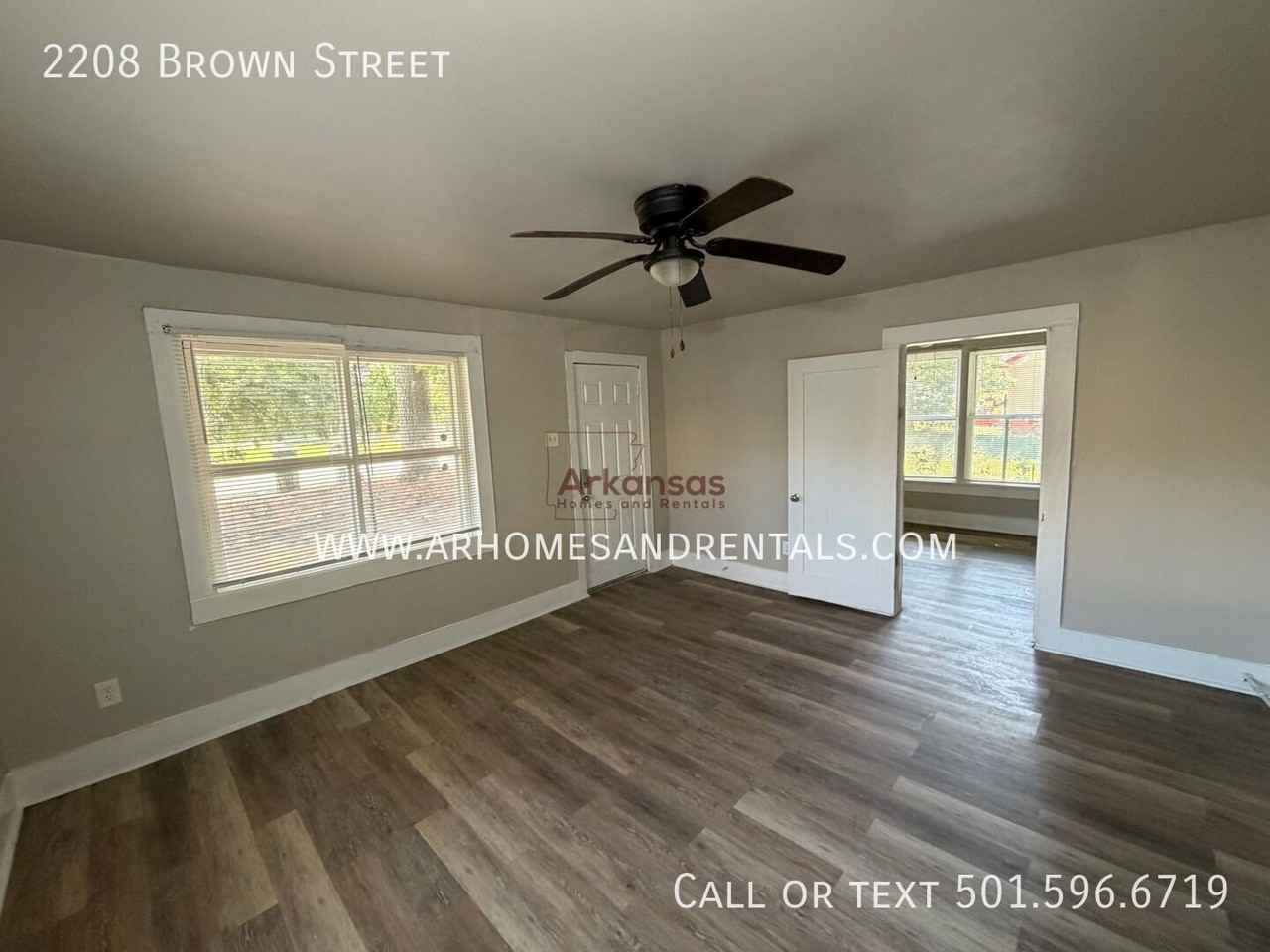 2208 Brown St - Photo 2 of 12