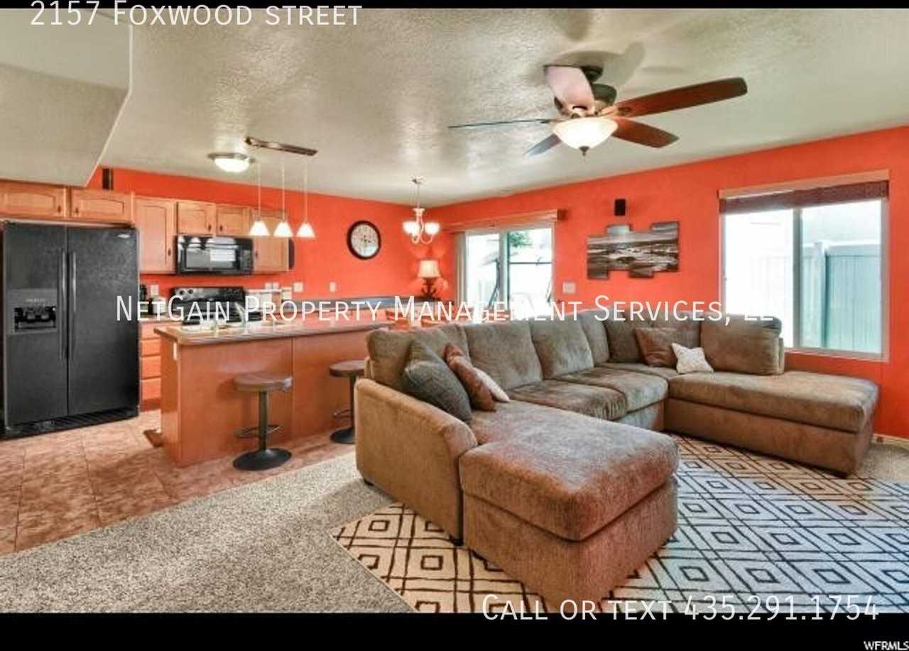 2157 W Foxwood St - Photo 7 of 23