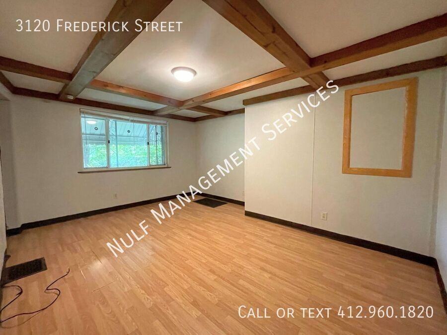 3120 Frederick St - Photo 2 of 7