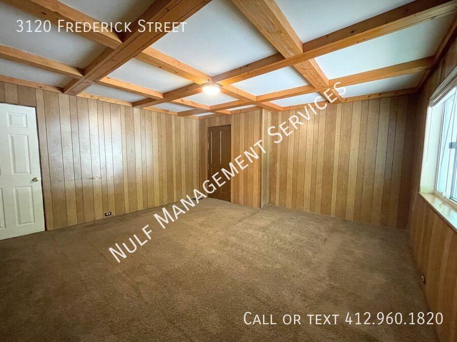 3120 Frederick St - Photo 3 of 7