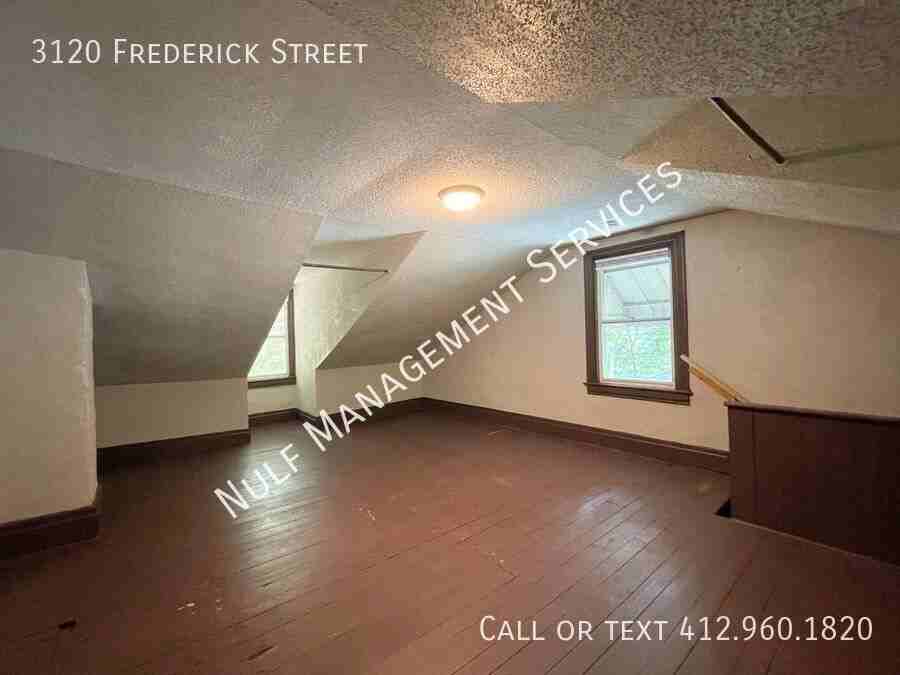 3120 Frederick St - Photo 5 of 7