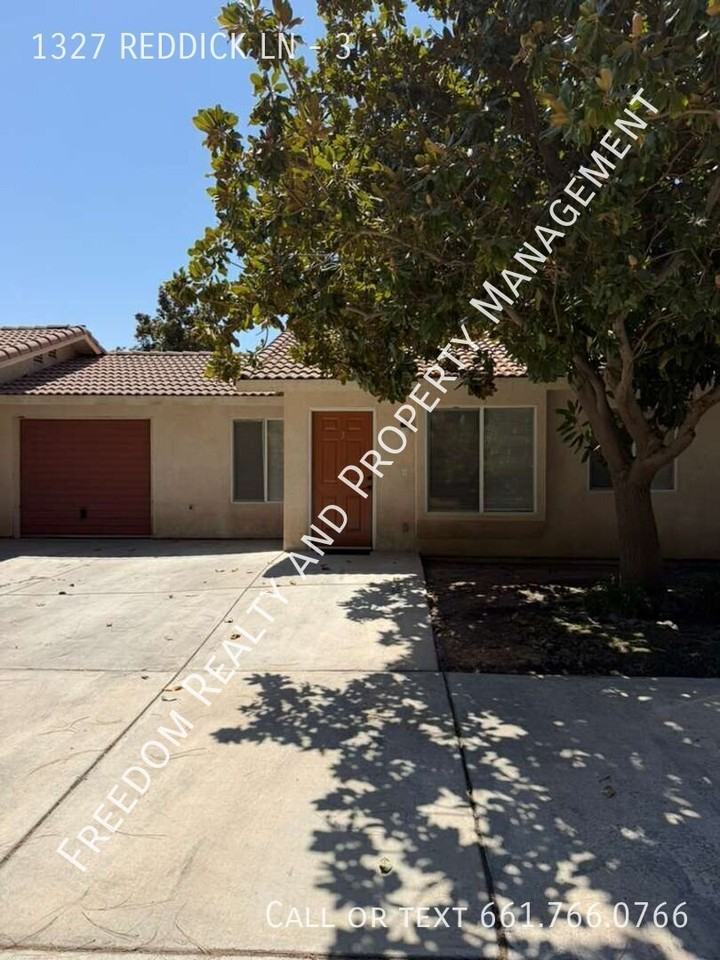 1327 Reddick Ln #3 - Photo 2 of 23