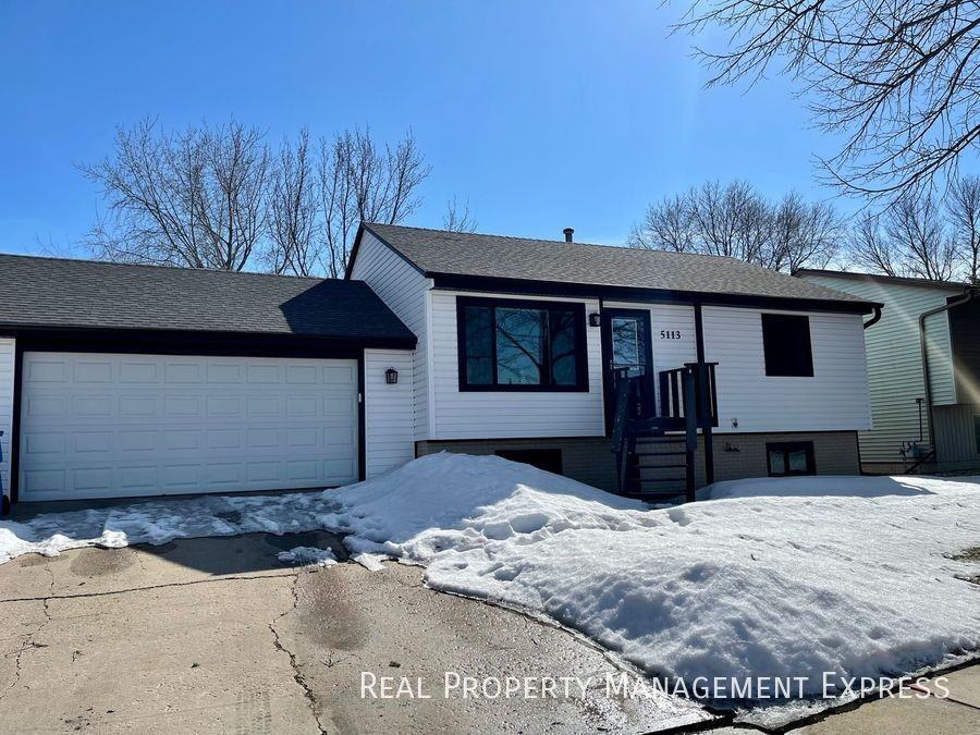 5113 W Royal St - Photo 2 of 20