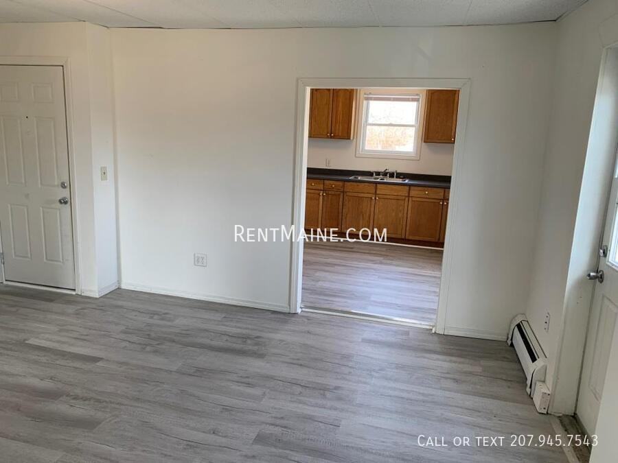 8 Commercial St #3 - Photo 5 of 18