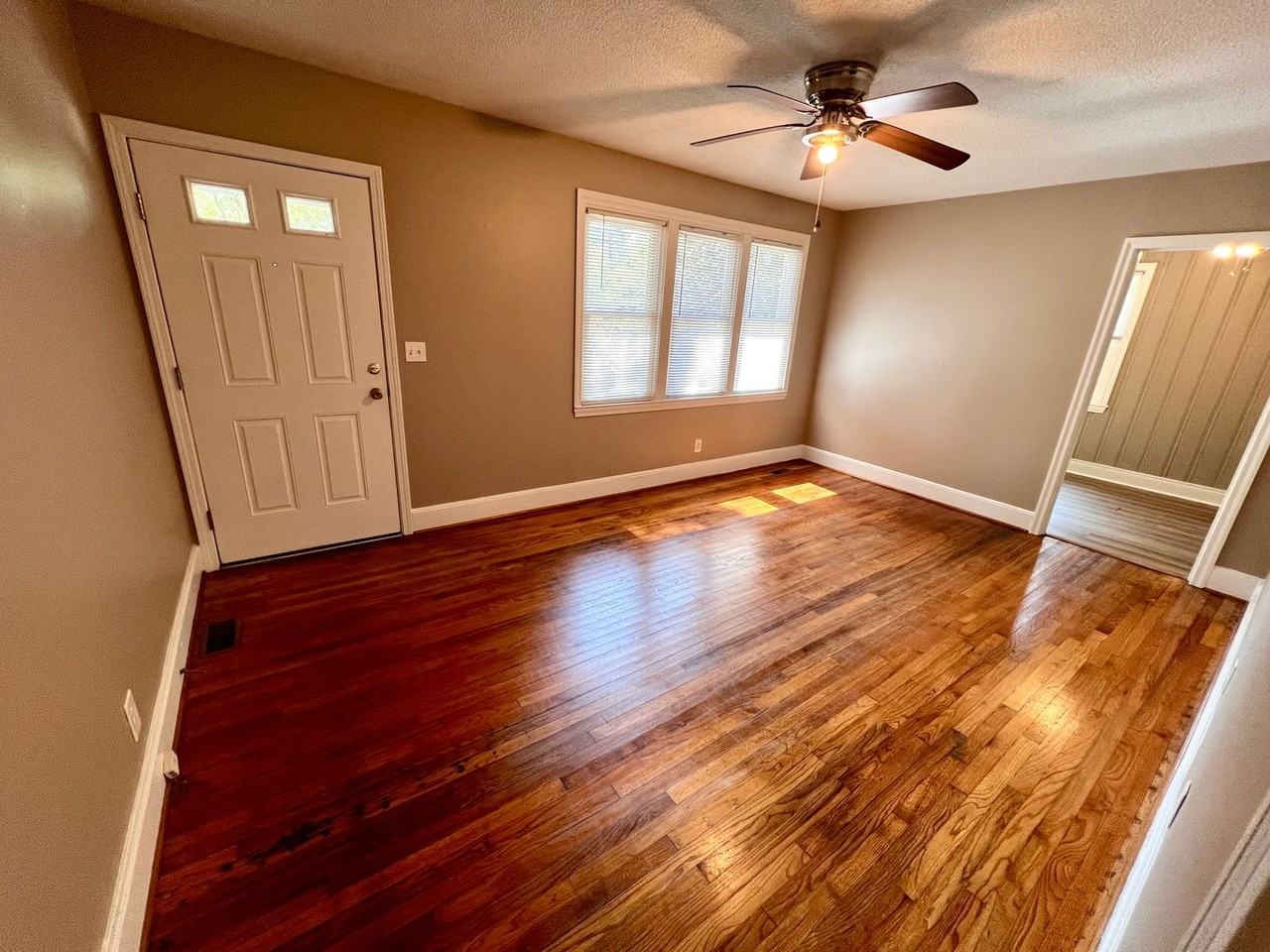 1210 Decatur St - Photo 2 of 21
