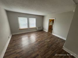featured image of 120 Avendale Ave Ne #7