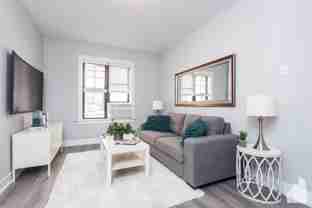 433 W Belden Ave #W201 - Photo 1 of 1