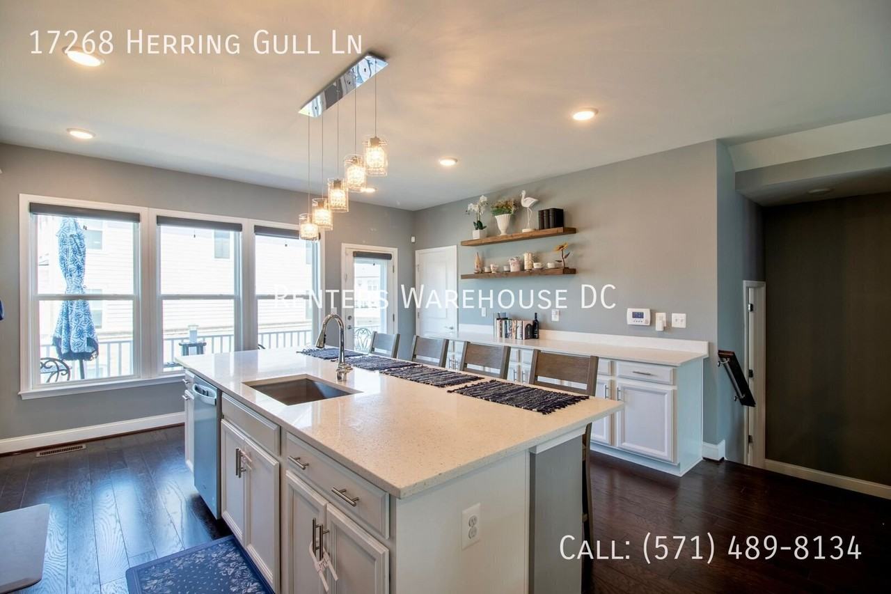 17268 Herring Gull Ln - Photo 6 of 40