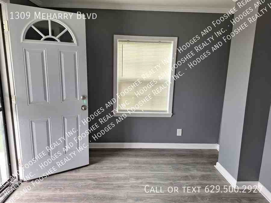 1309 Meharry Blvd - Photo 4 of 12