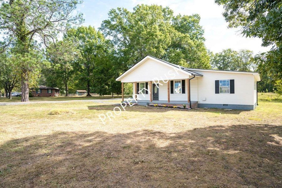 1522 Happy Valley Rd - Photo 4 of 29