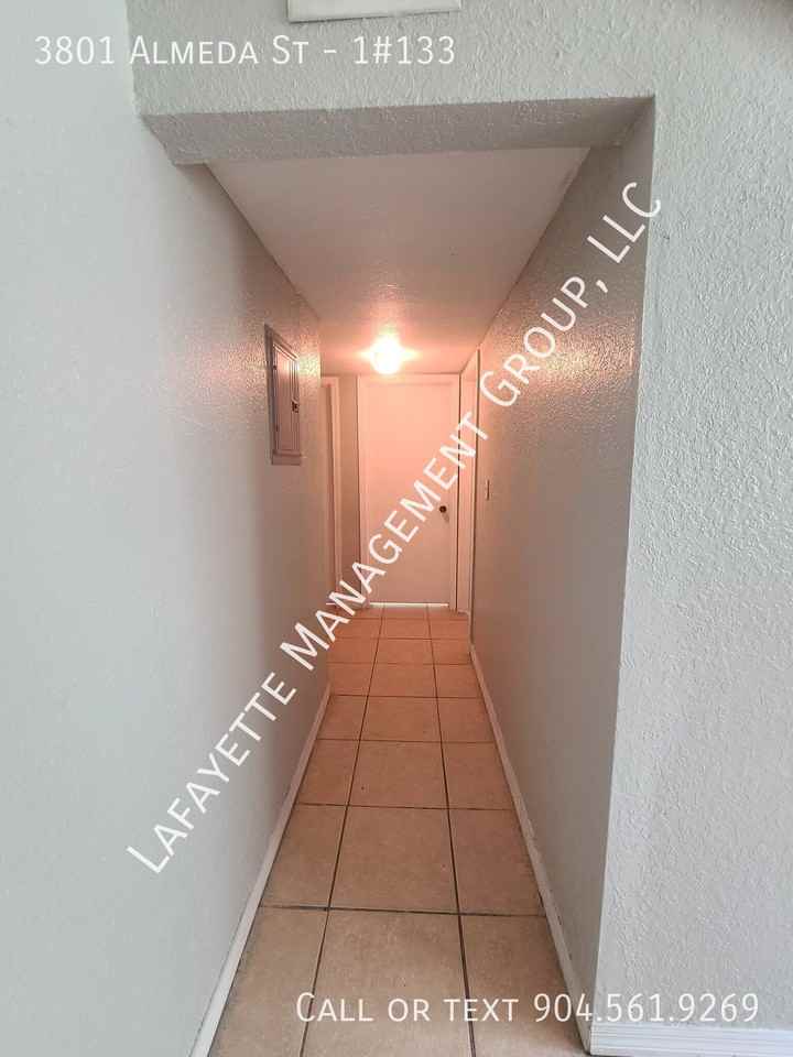 3801 Almeda St #1-133 - Photo 4 of 16