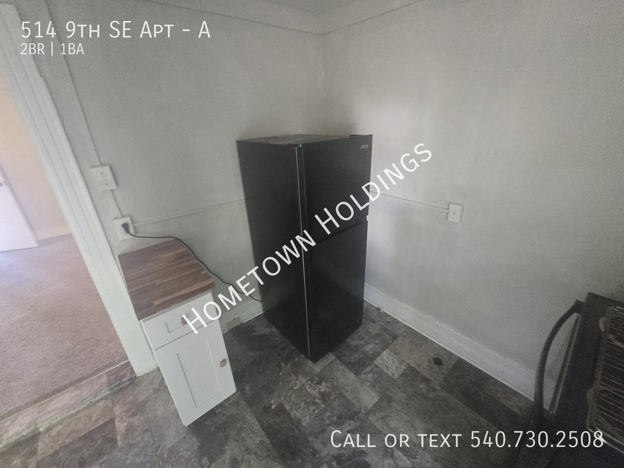 514 9th St Se #A - Photo 5 of 7