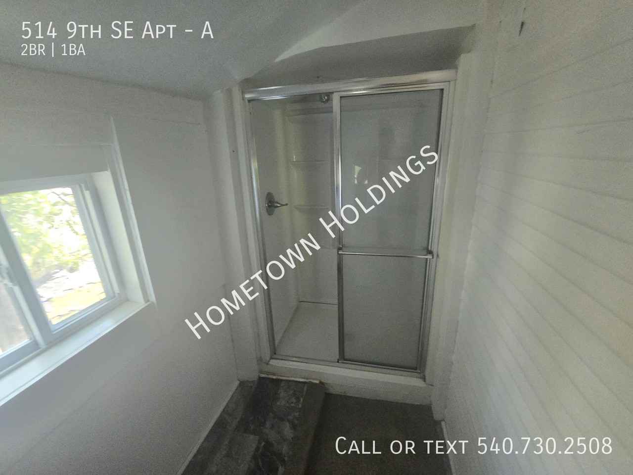 514 9th St Se #A - Photo 6 of 7