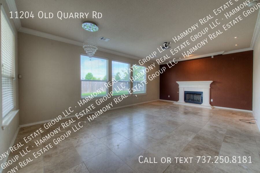 11204 Old Quarry Rd - Photo 5 of 15