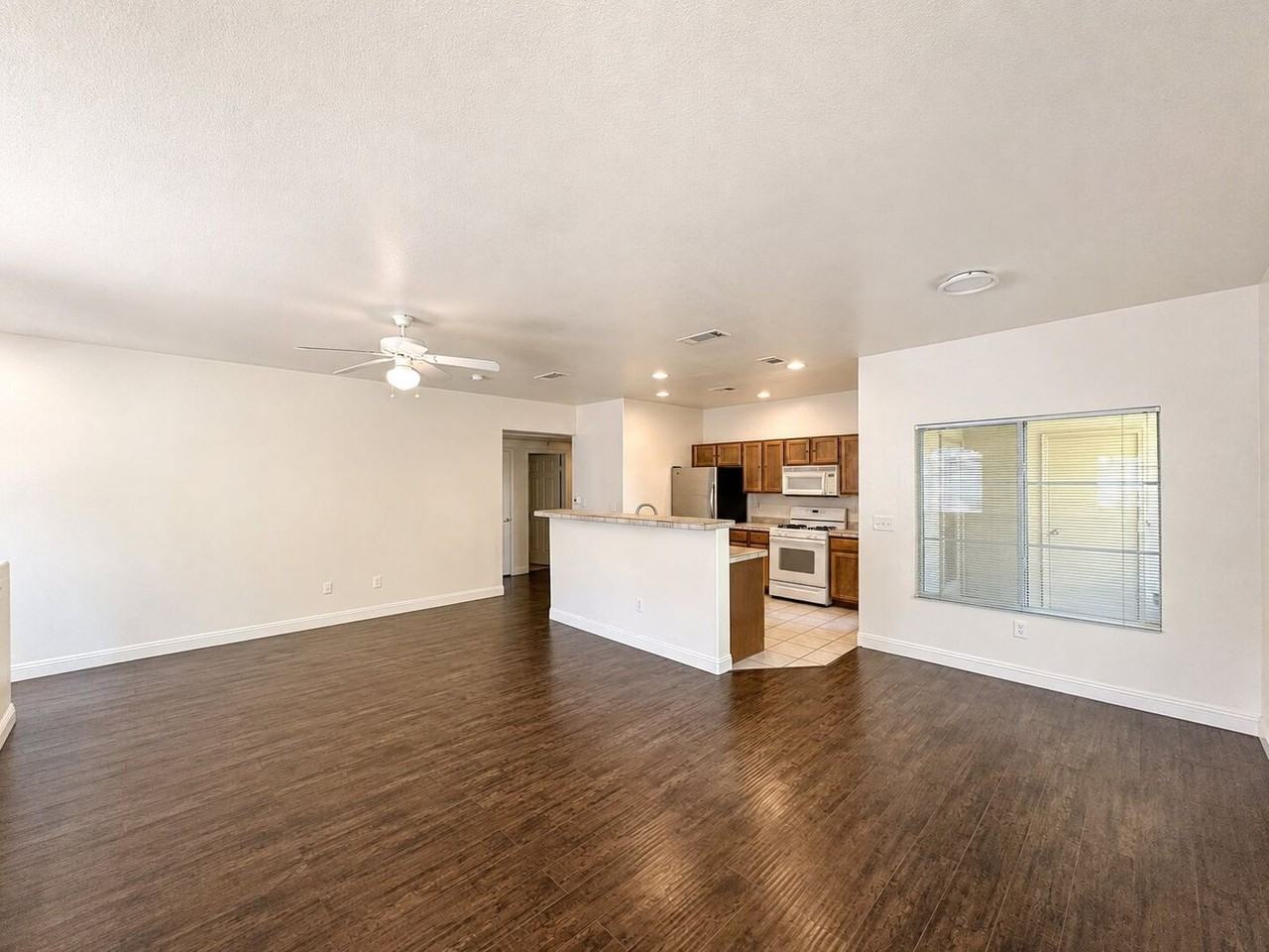 1501 Cardinal Peak Ln #202 - Photo 6 of 19
