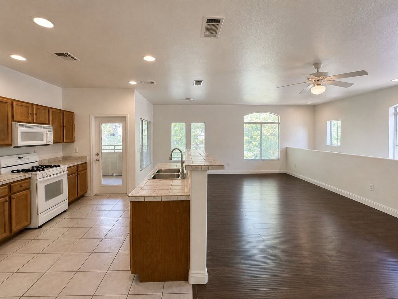 1501 Cardinal Peak Ln #202 - Photo 7 of 19